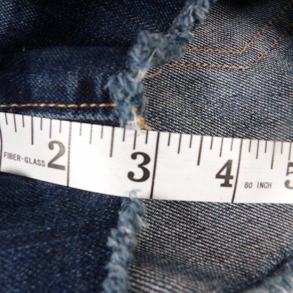 Old Navy The Diva Denim  Mavericks Shorts Size 2 - Picture 7 of 8